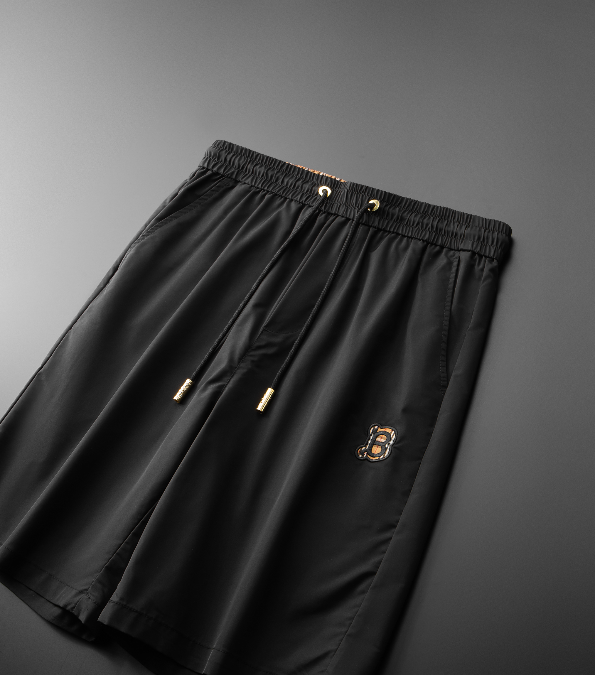 Burberry Short Pants